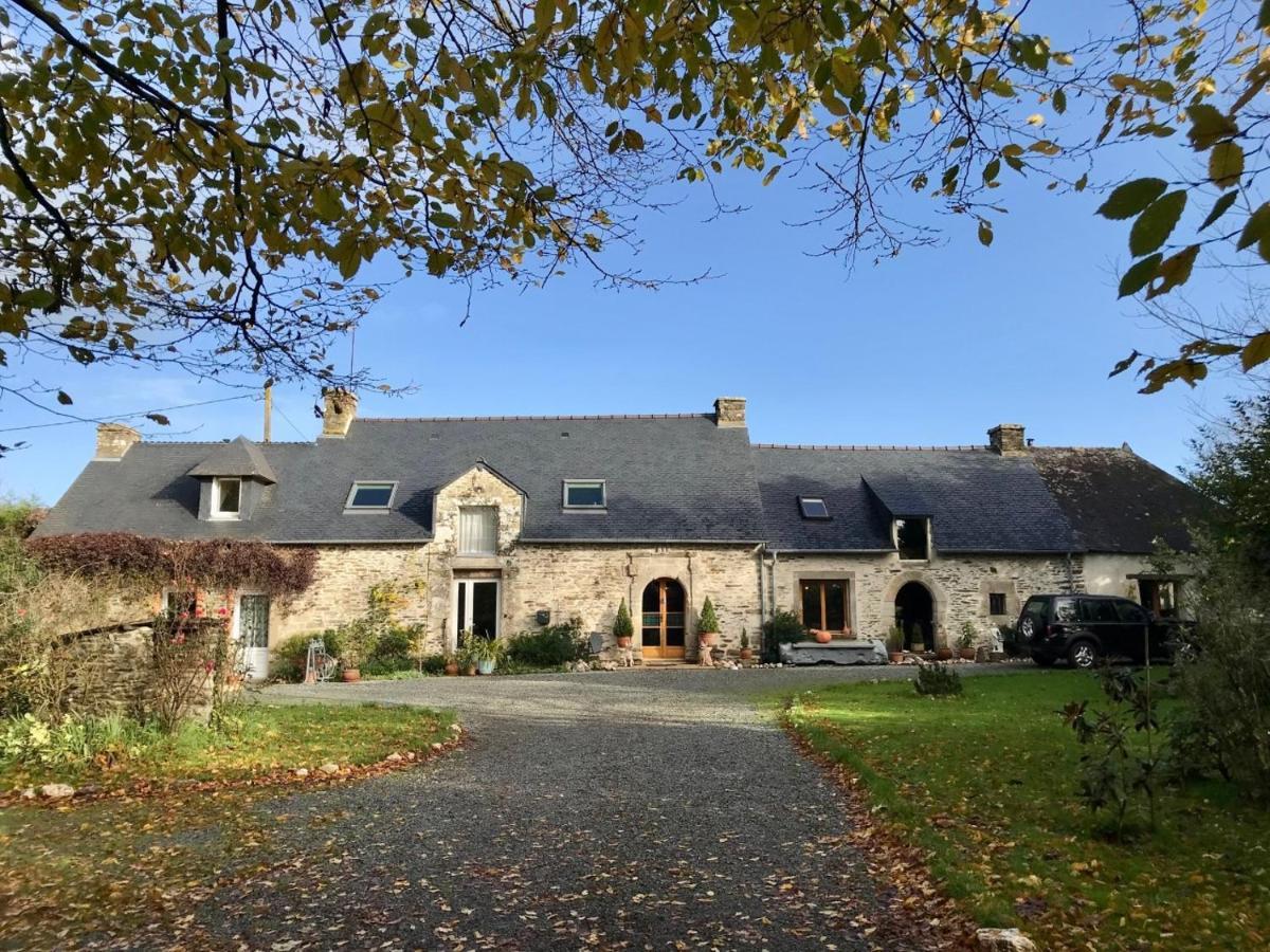 La Ville De Mainguy Josselin Exterior foto