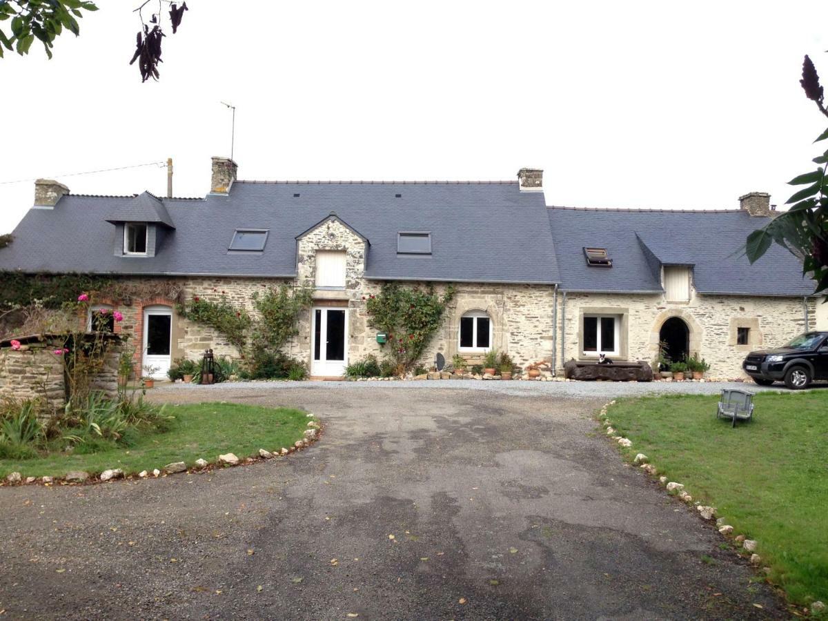 La Ville De Mainguy Josselin Exterior foto